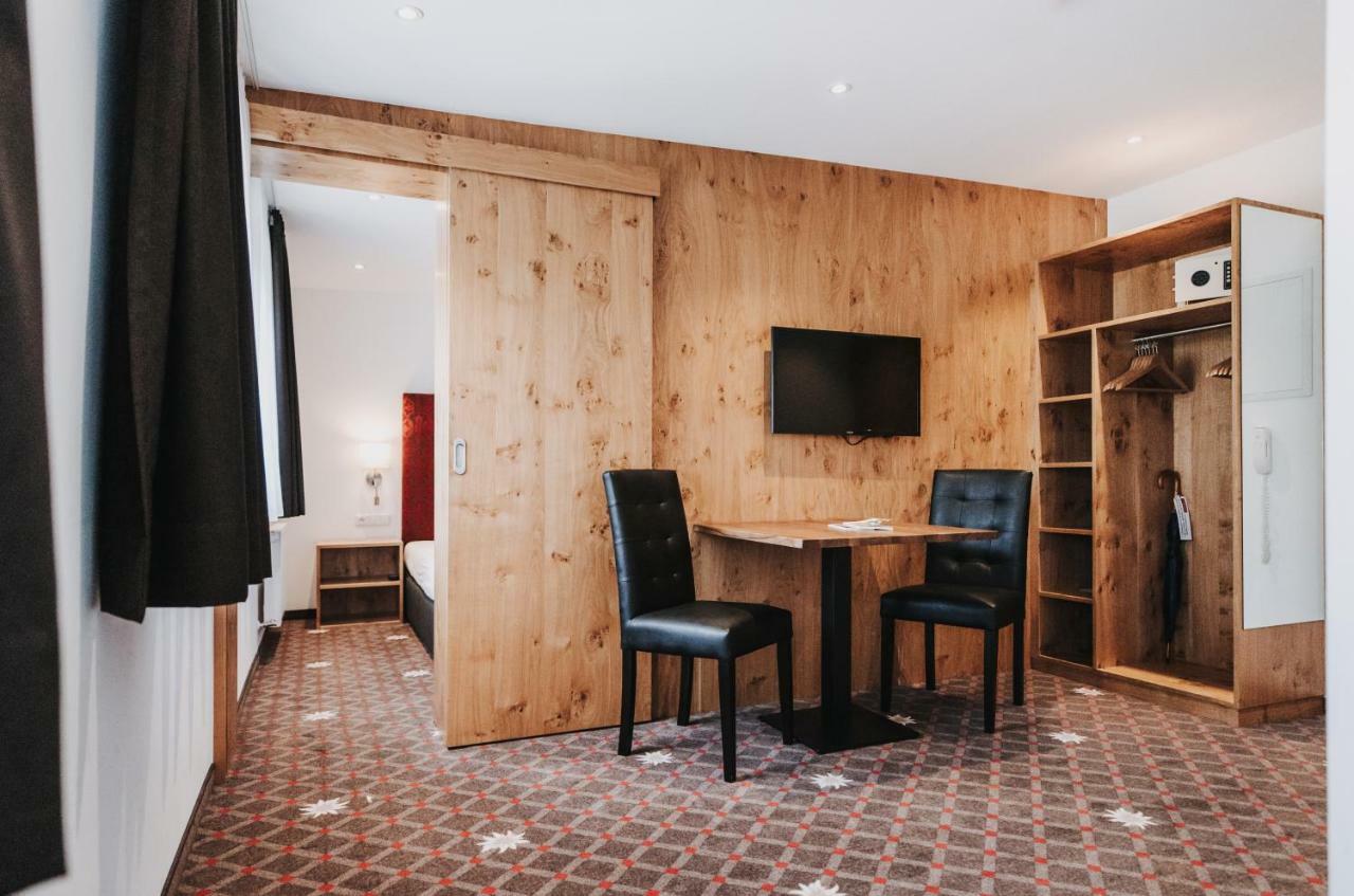 Hotel Adler Warth  Eksteriør bilde