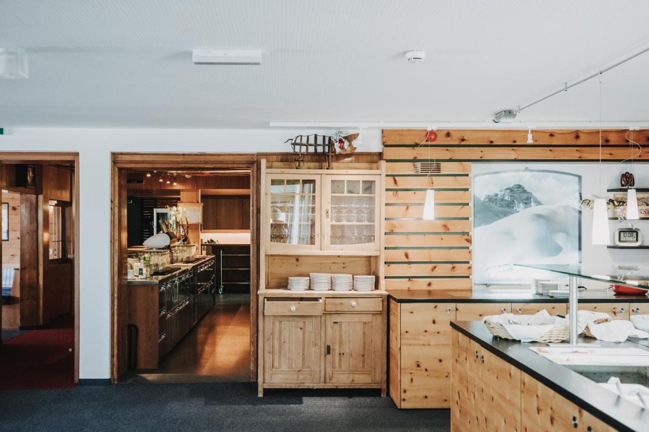 Hotel Adler Warth  Eksteriør bilde